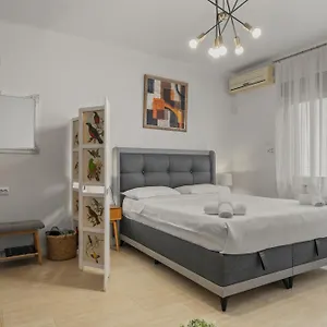 Appartamento Upscale Studio, Walking Distance From The Old Town, Bucarest